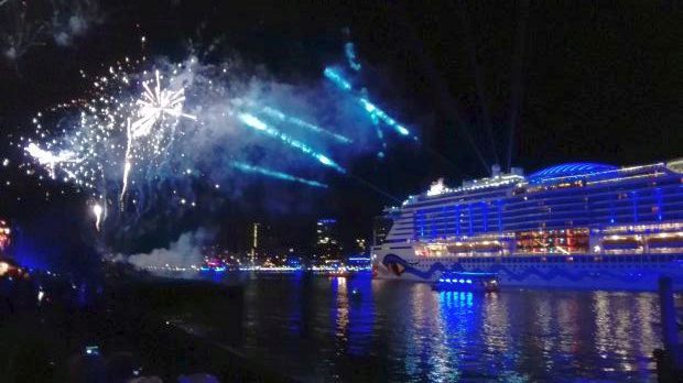 AIDA Feuwerk Cruise Days